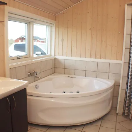 Dory - 990m From The Sea In Nw Jutland By Interhome *